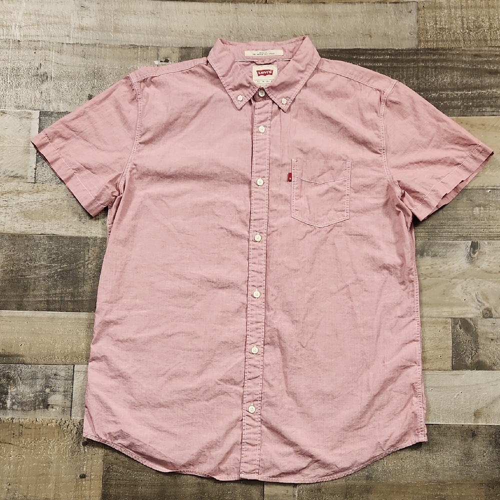Levi's Pink Casual‎ Button Down Shirt